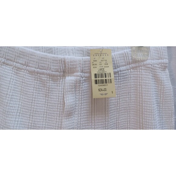 VINTAGE EXPRESS TRICOT TRADITIONELLE WOMENS KNIT WHITE SHORTS SIZE LG.  NWT - Picture 4 of 7